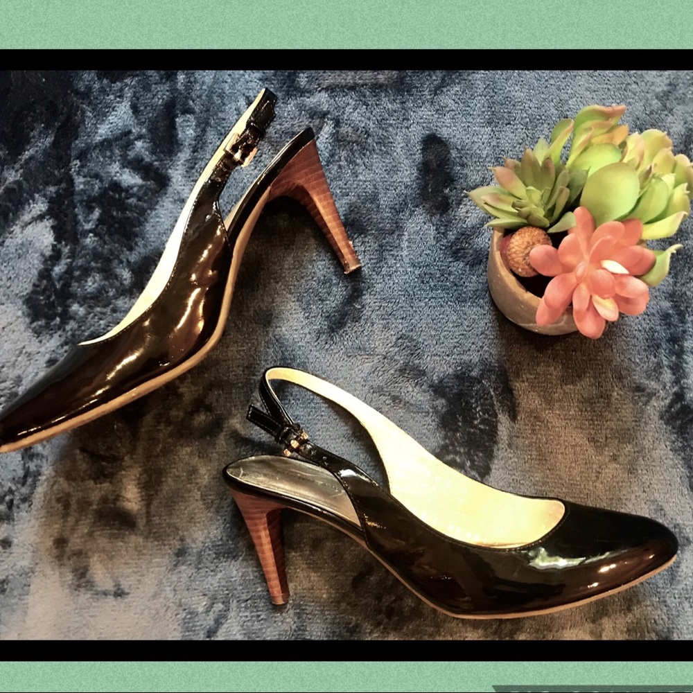 Tommy Hilfiger black heeled shoes. Sz 7/2.